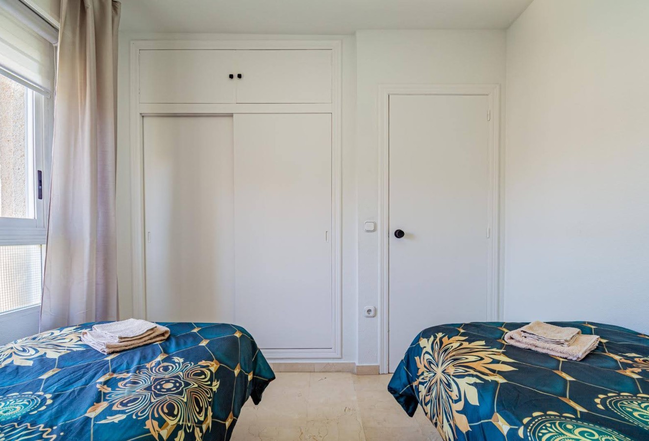 Resale - Apartment / flat - Albir - Centro