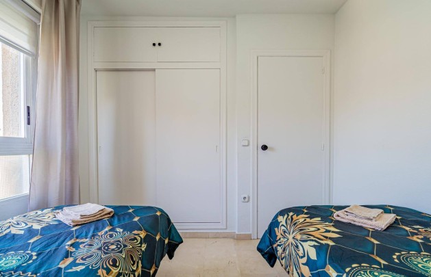Resale - Apartment / flat - Albir - Centro