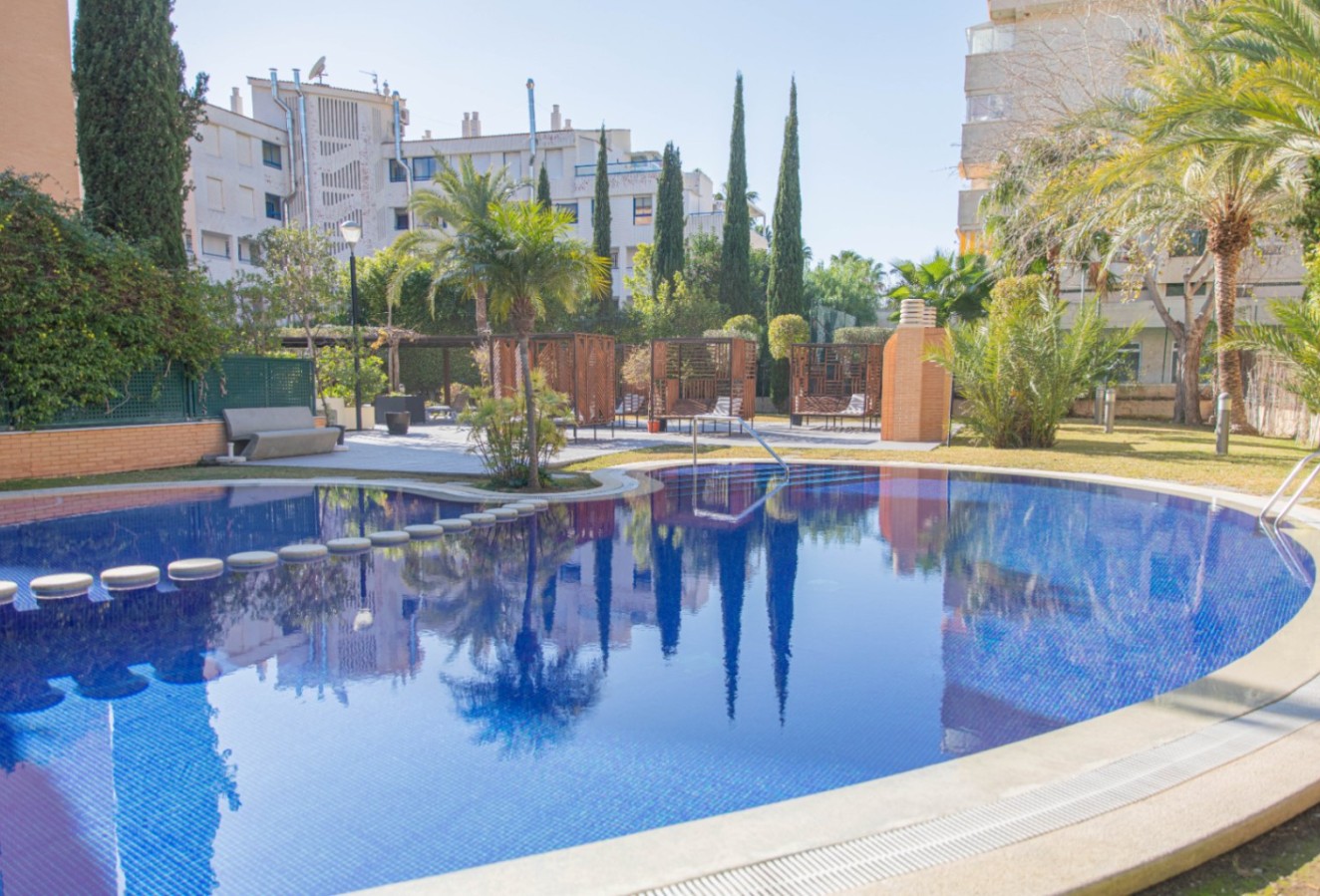 Alquiler a corto plazo - Apartamento / piso - Albir - Playa
