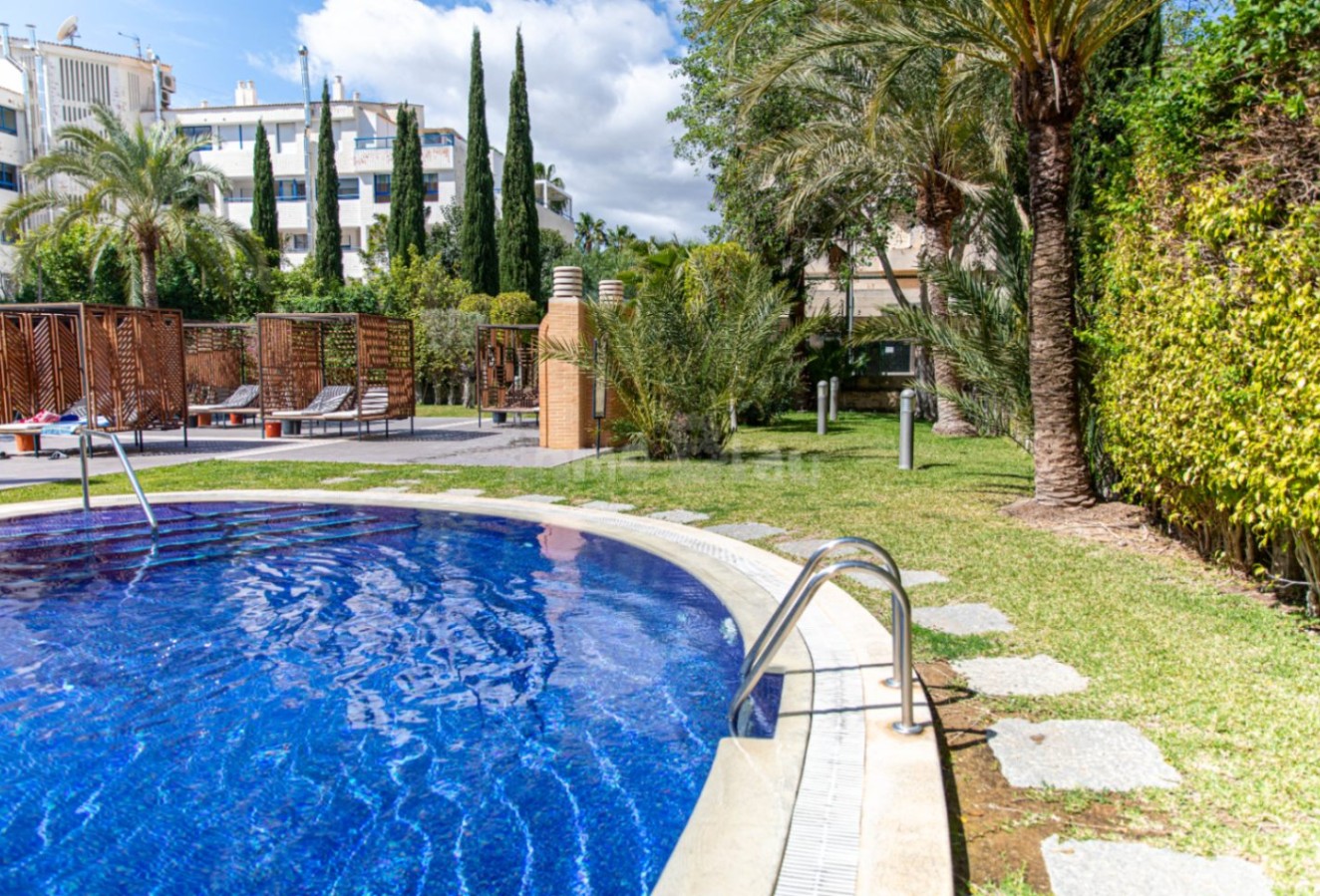 Alquiler a corto plazo - Apartamento / piso - Albir - Playa