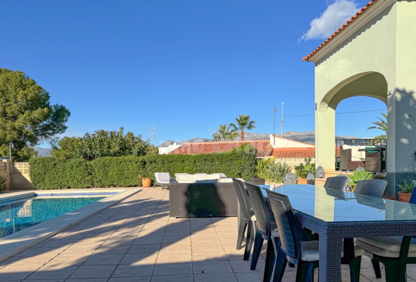 Alquiler a corto plazo - Villa - Alfaz del Pi