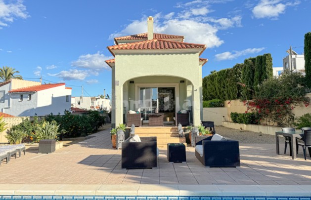 Alquiler a corto plazo - Villa - Alfaz del Pi