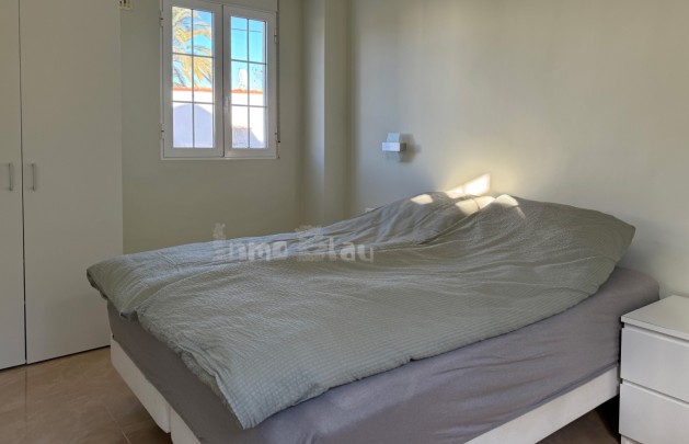 Alquiler a corto plazo - Villa - Alfaz del Pi