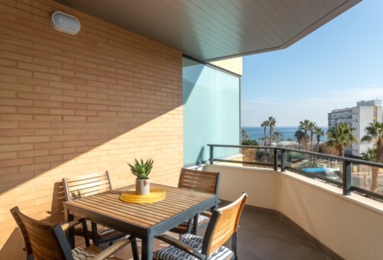 Alquiler a corto plazo - Apartamento / piso - Alfaz del Pi - Centro