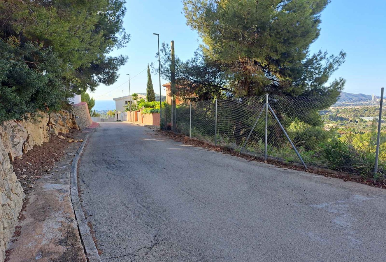 Reventa - Parcela / Terreno - Alfaz del Pi - Urbanizacion