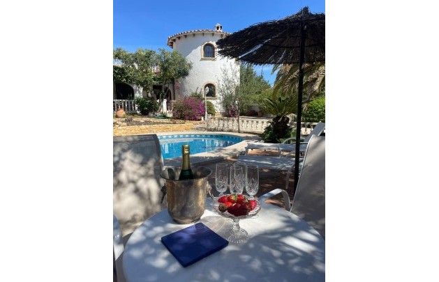 Alquiler a corto plazo - Villa - Alfaz del Pi