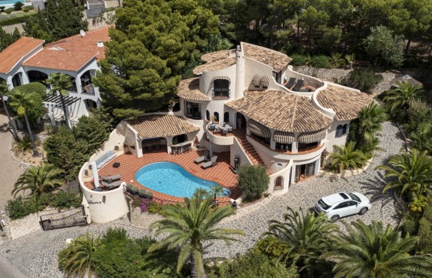 Reventa - Villa - Altea - Urbanizacion