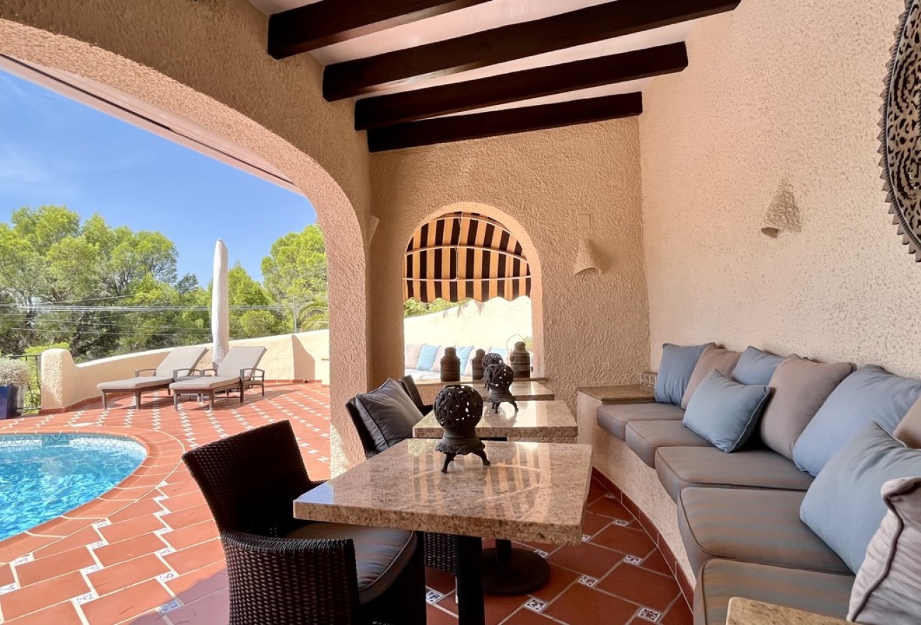 Reventa - Villa - Altea - Urbanizacion