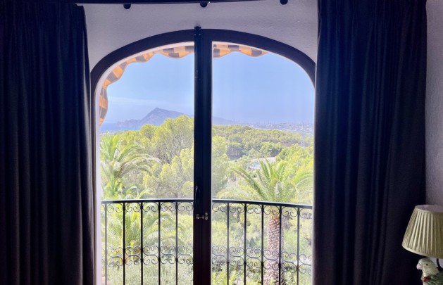 Reventa - Villa - Altea - Urbanizacion