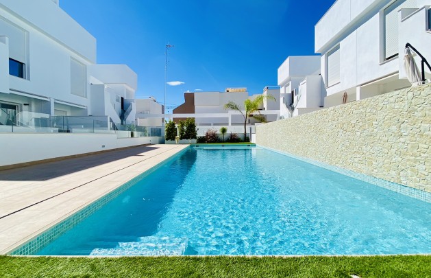 Obra nueva - low-bungalow - Pilar de la Horadada