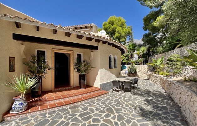 Reventa - Villa - Altea - Urbanizacion