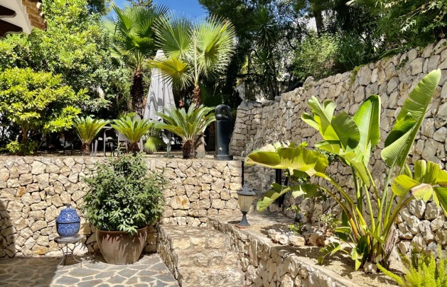 Reventa - Villa - Altea - Urbanizacion