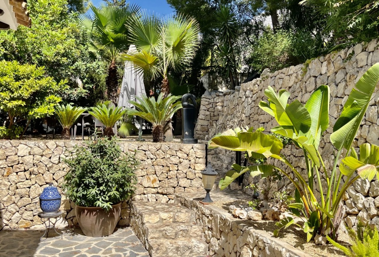 Reventa - Villa - Altea - Urbanizacion
