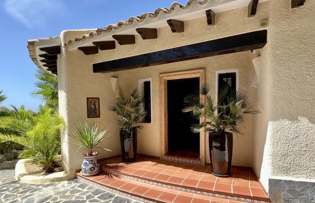 Reventa - Villa - Altea - Urbanizacion