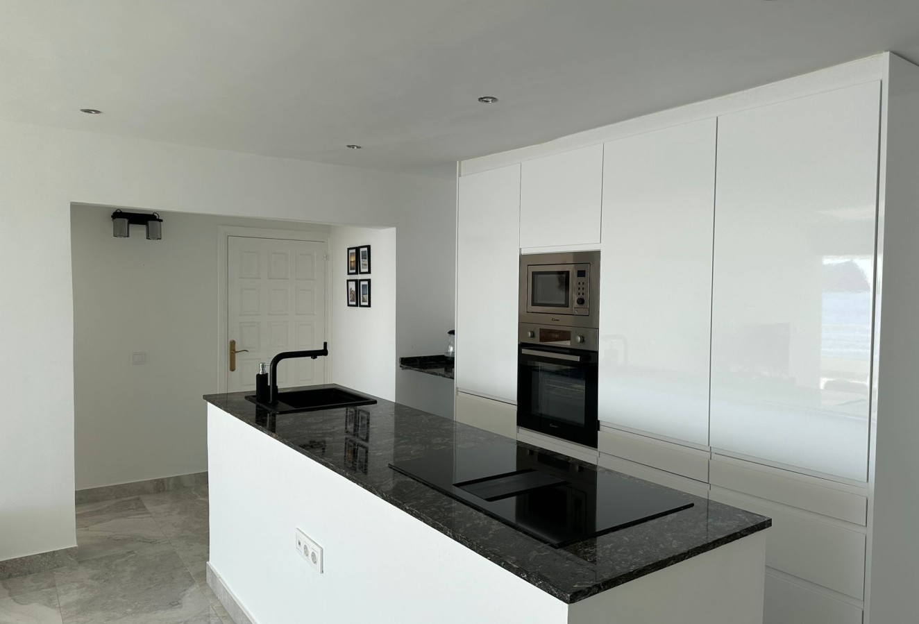 Verhuur Korte Termijn - Appartement / flat - Altea - Playa