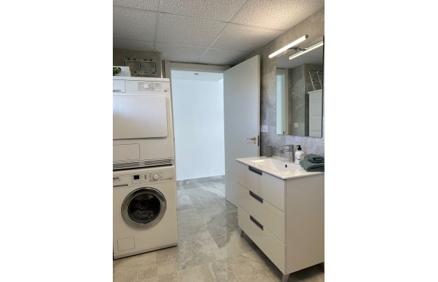 Verhuur Korte Termijn - Appartement / flat - Altea - Playa