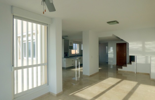 Reventa - Apartamento / piso - Benidorm - Centro