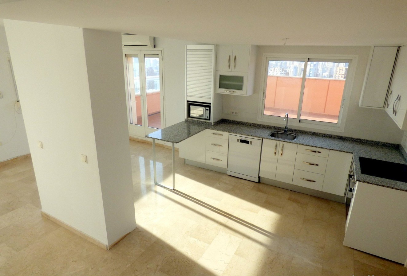 Reventa - Apartamento / piso - Benidorm - Centro