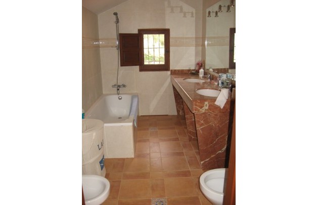 Venta - Villa - Bolulla