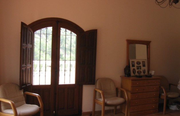 Venta - Villa - Bolulla