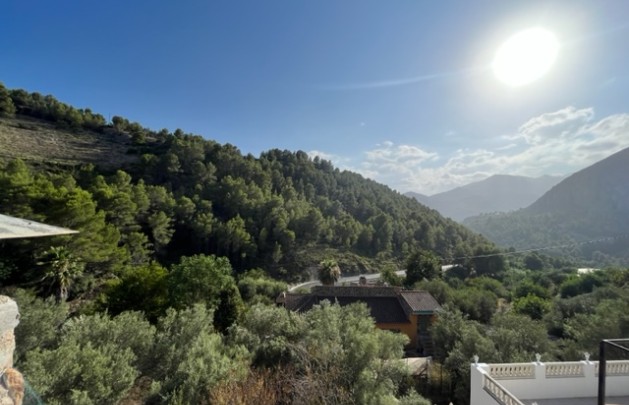 Sale - Villa - Bolulla - Montaña
