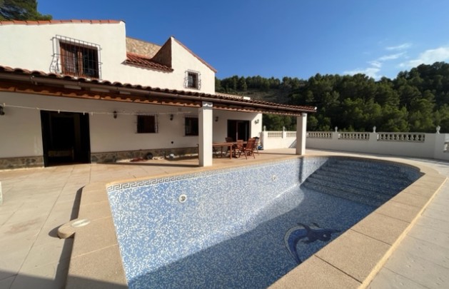 Reventa - Villa - Bolulla - Montaña