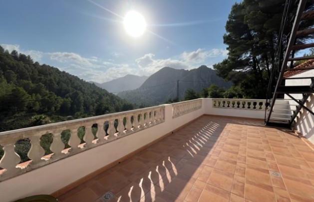 Reventa - Villa - Bolulla - Montaña