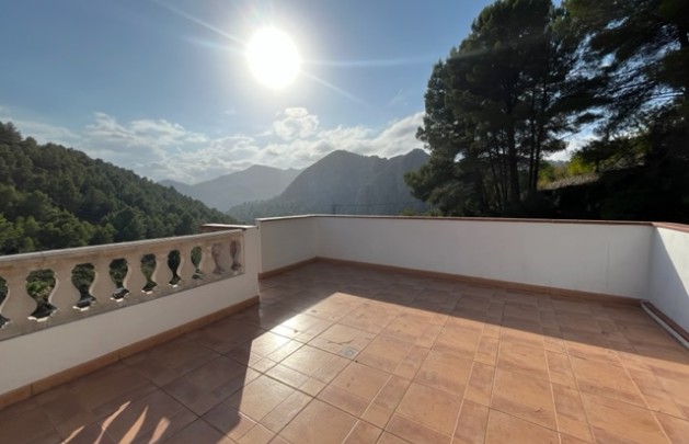 Reventa - Villa - Bolulla - Montaña