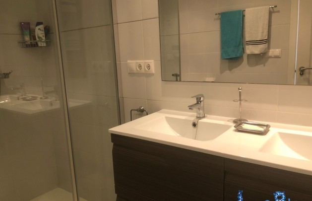 Venta - Apartamento / piso - Finestrat