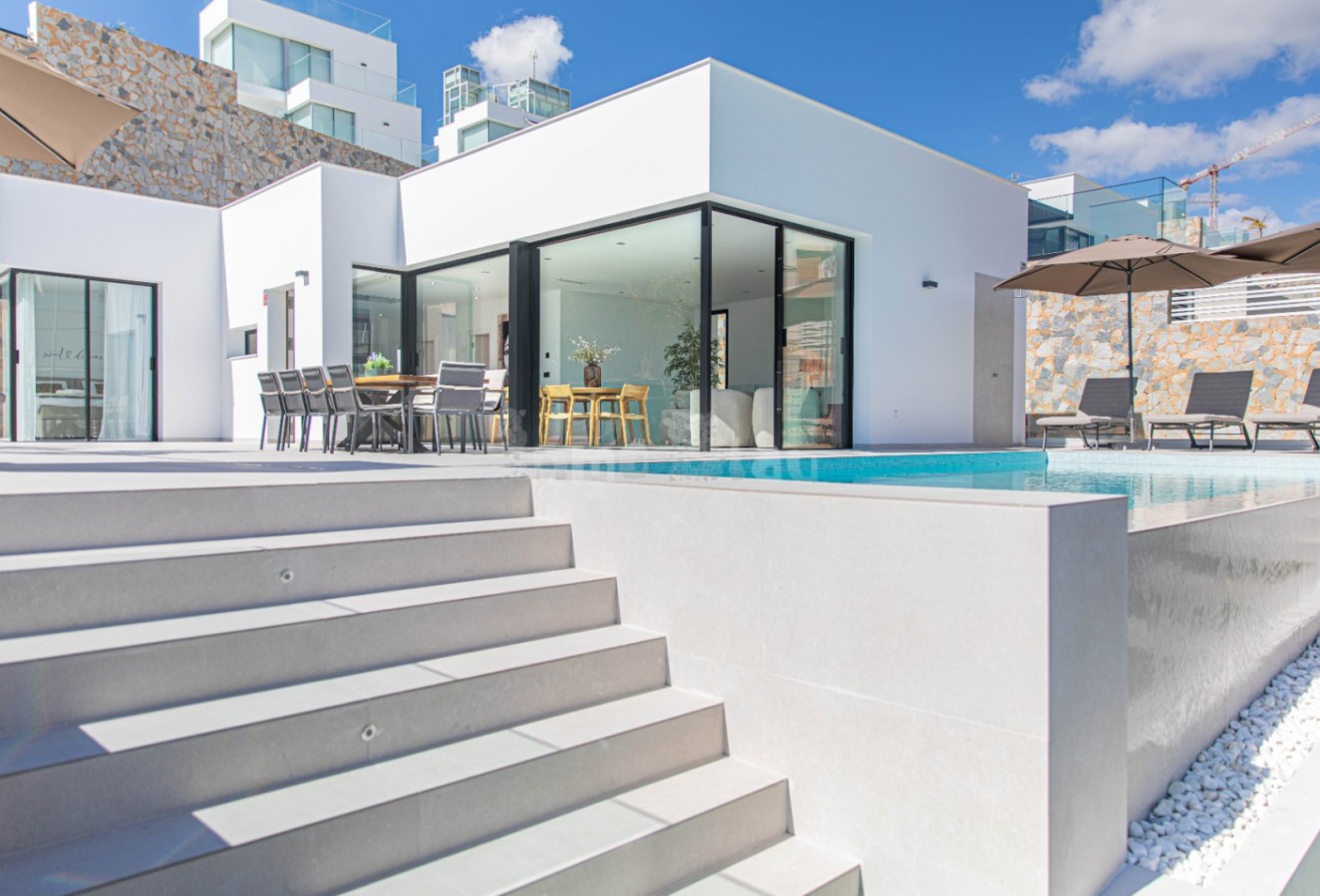 Alquiler a corto plazo - Villa - Finestrat - Montaña
