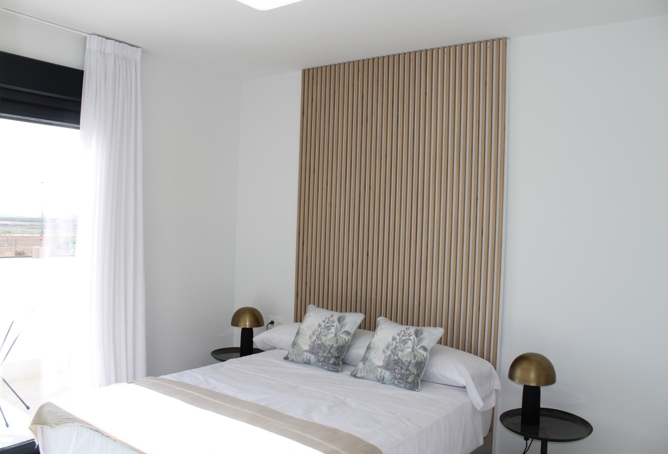 Obra nueva - detached - Roldán