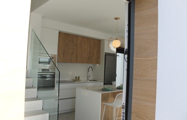 Obra nueva - detached - Roldán