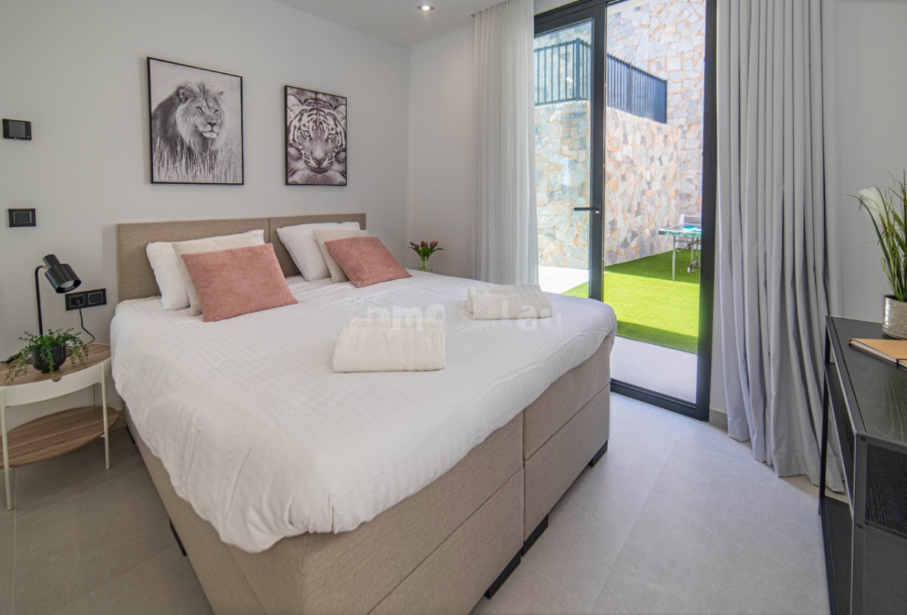 Alquiler a corto plazo - Villa - Finestrat - Montaña