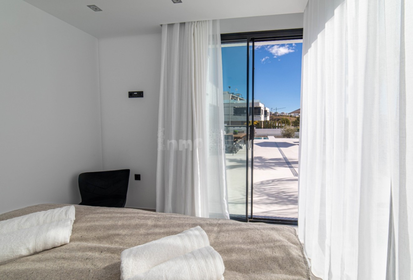 Alquiler a corto plazo - Villa - Finestrat - Montaña
