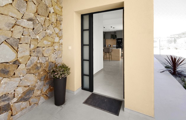 New Build - detached - Baños y Mendigo