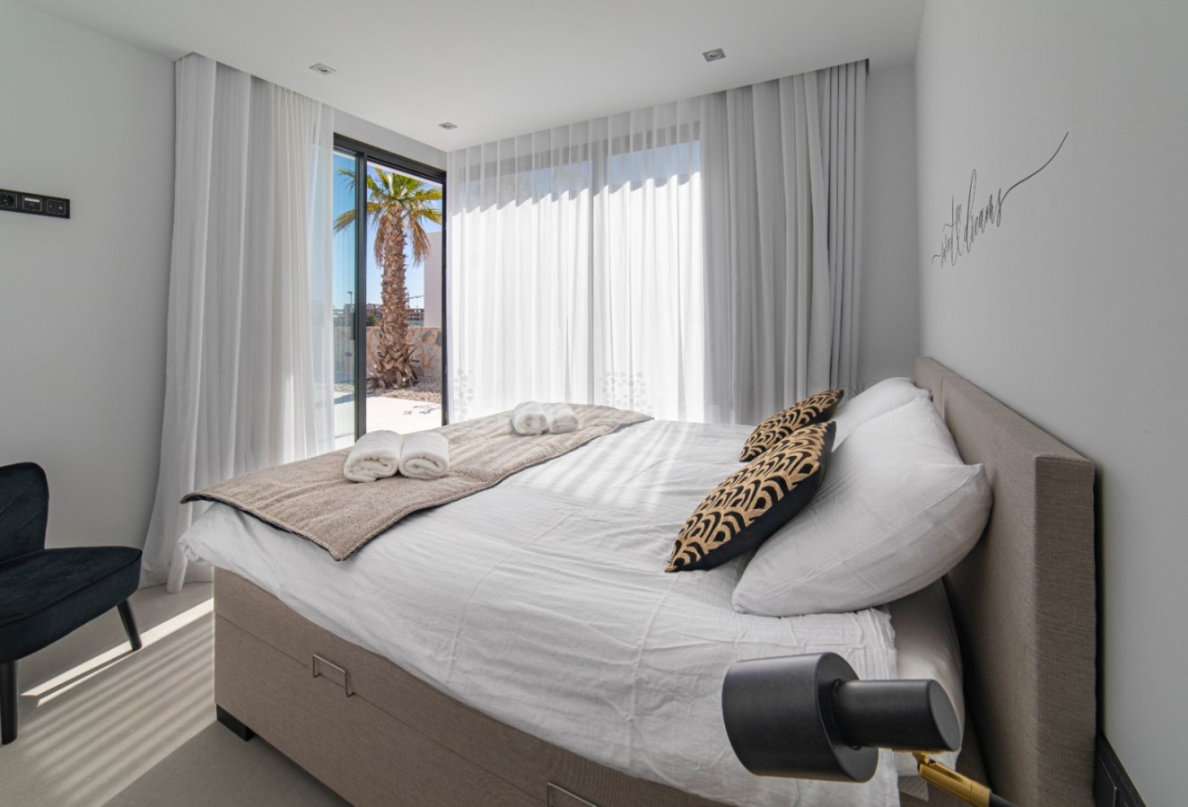Alquiler a corto plazo - Villa - Finestrat - Montaña