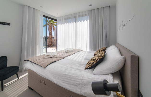 Alquiler a corto plazo - Villa - Finestrat - Montaña