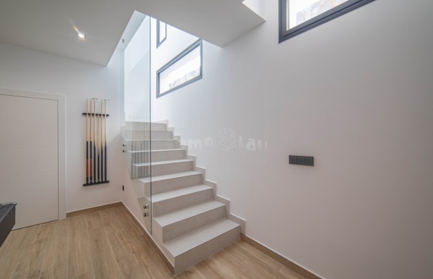 Alquiler a corto plazo - Villa - Finestrat - Montaña