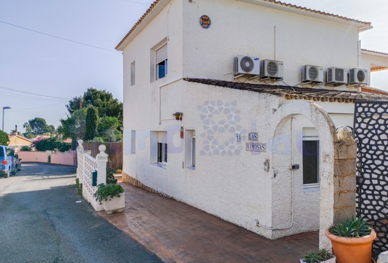 Herverkoop - Villa - La Nucía