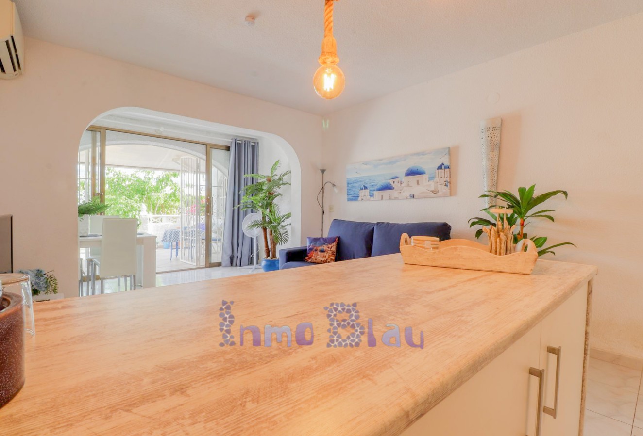 Alquiler a corto plazo - Apartamento / piso - Albir - Centro