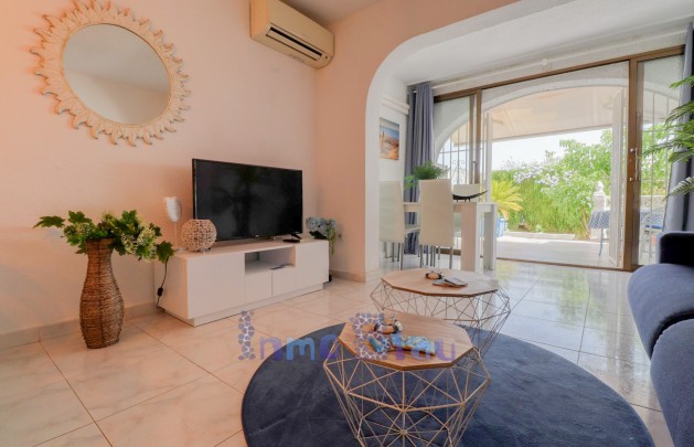 Alquiler a corto plazo - Apartamento / piso - Albir - Centro