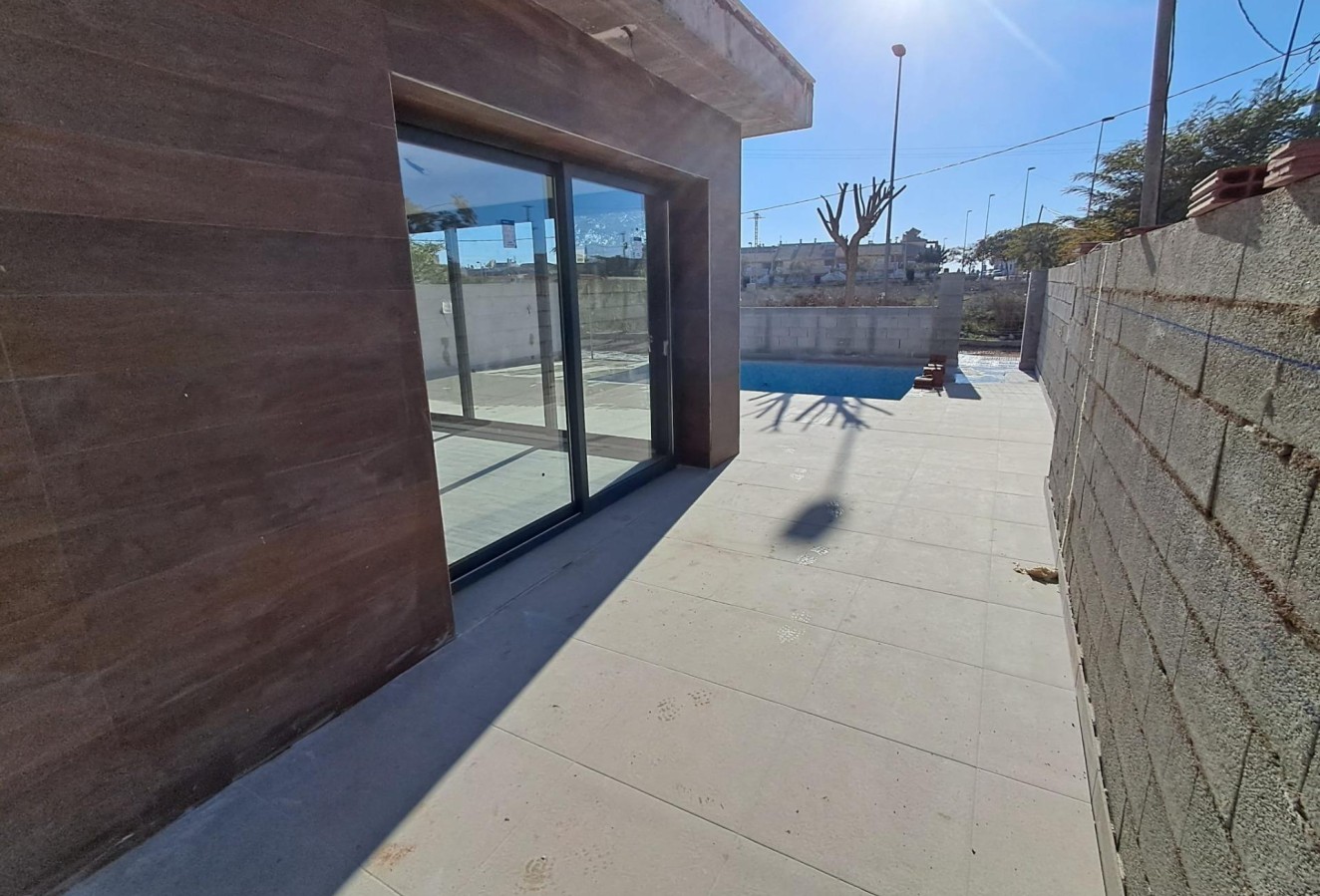New Build - detached - Pilar de la Horadada
