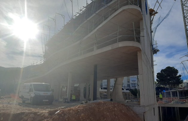 Obra nueva - Ático - Alfaz del Pi