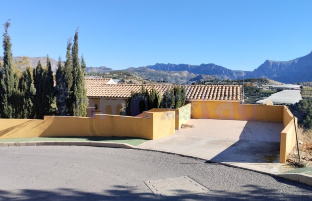 Reventa - Villa - Polop - Urbanizacion