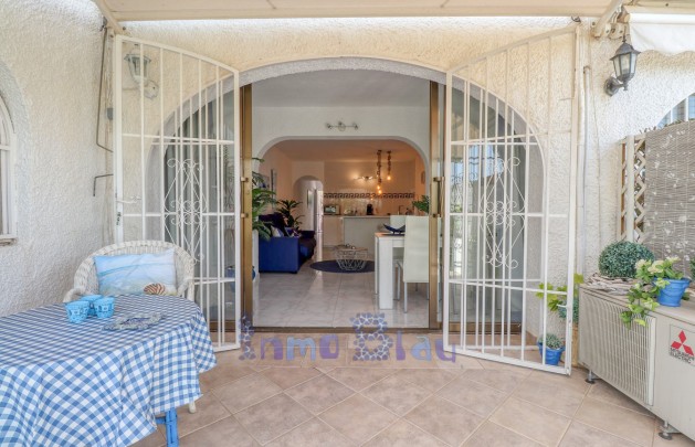 Alquiler a corto plazo - Apartamento / piso - Albir - Centro