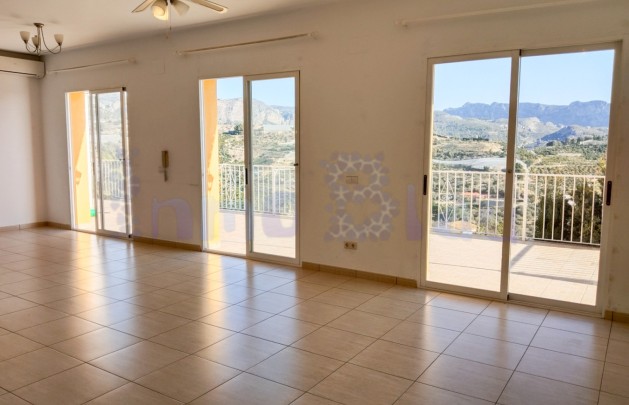 Reventa - Villa - Polop - Urbanizacion