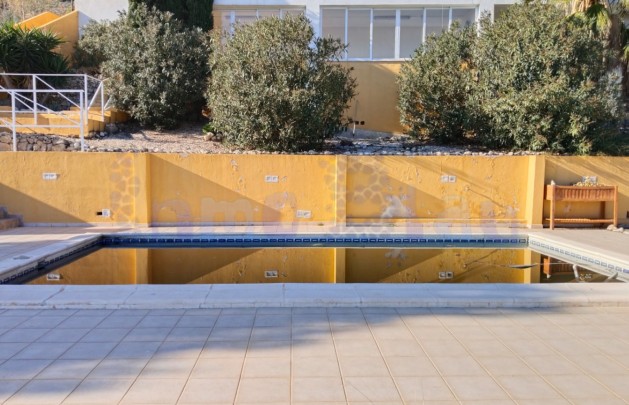 Reventa - Villa - Polop - Urbanizacion
