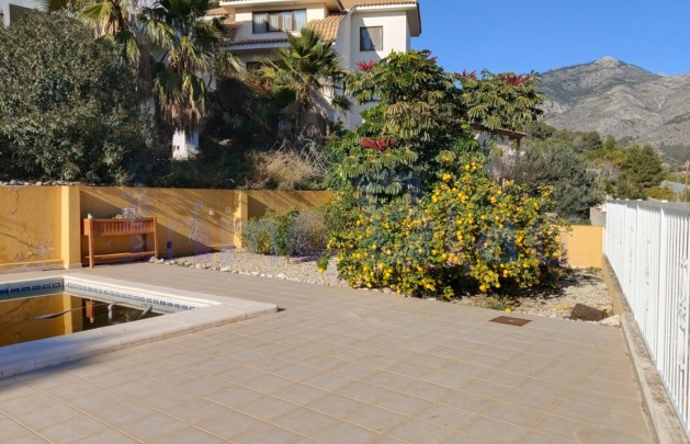 Reventa - Villa - Polop - Urbanizacion