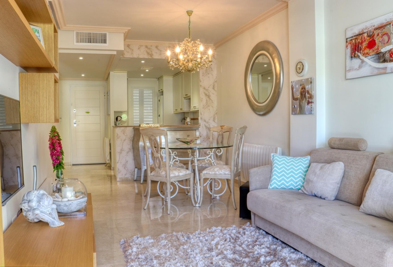Alquiler a corto plazo - Apartamento / piso - Albir - Centro