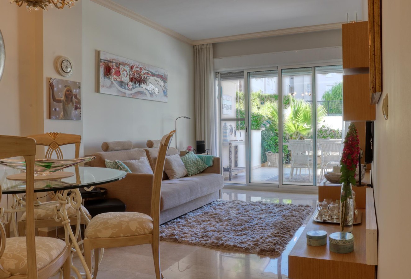 Alquiler a corto plazo - Apartamento / piso - Albir - Centro